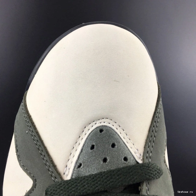 X “ICICLE” 7 AIR PATTA AT3375-100 JORDAN 1222